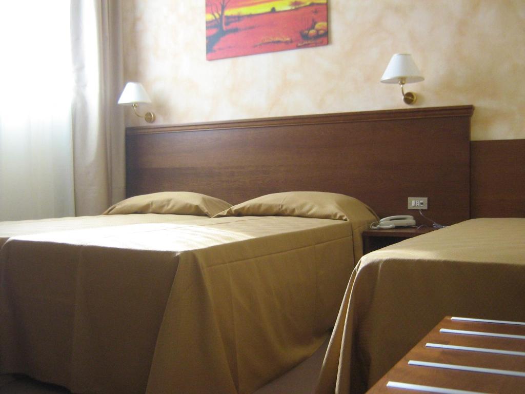 Hostiliae Ciminiera Hotel Ostiglia Kamer foto